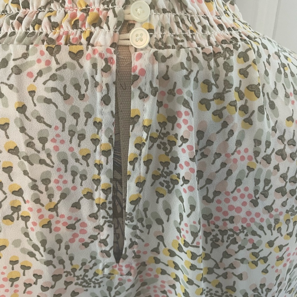 Loft Women’s Ruffle Blouse - Picture 2 of 6